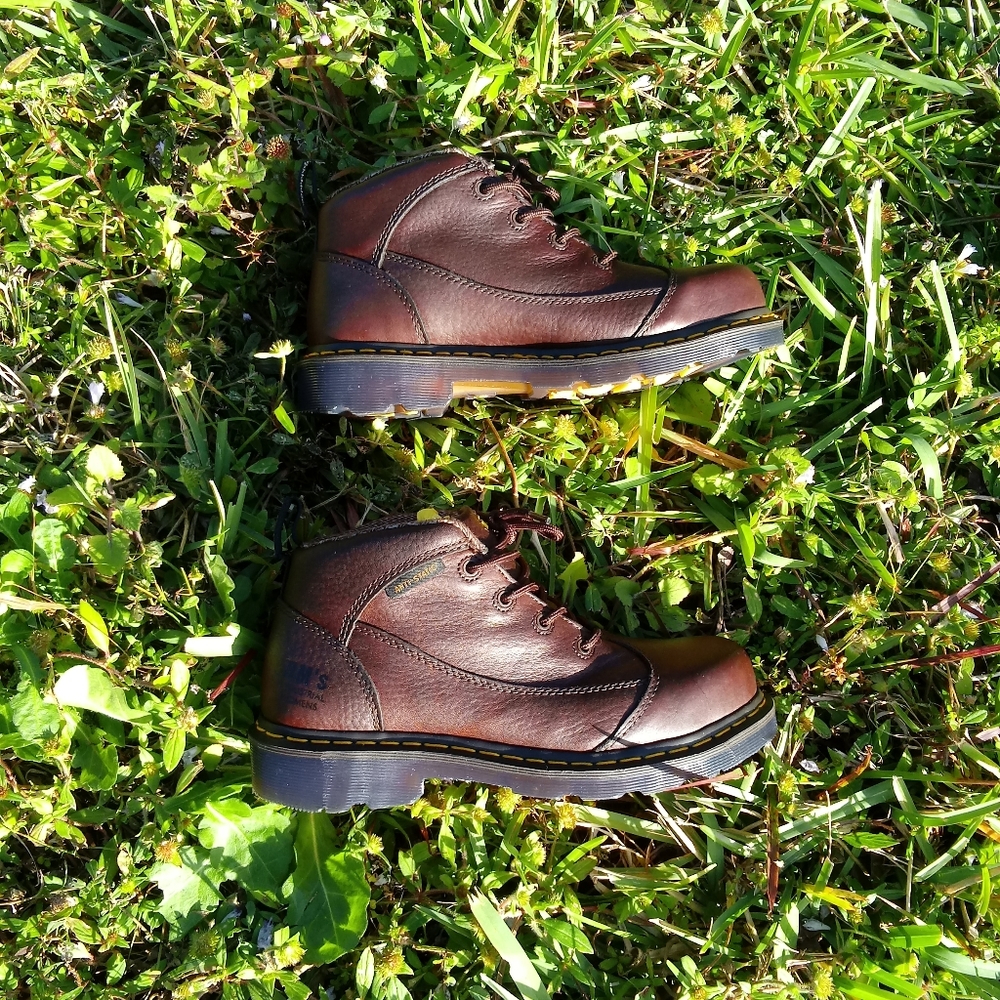 Industrial Dr. Martens 8